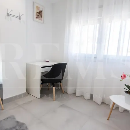 Comfortable And Charming With Terrace By Rems * Malaga