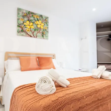 Apartment Comfortable And Charming With Terrace By Rems *